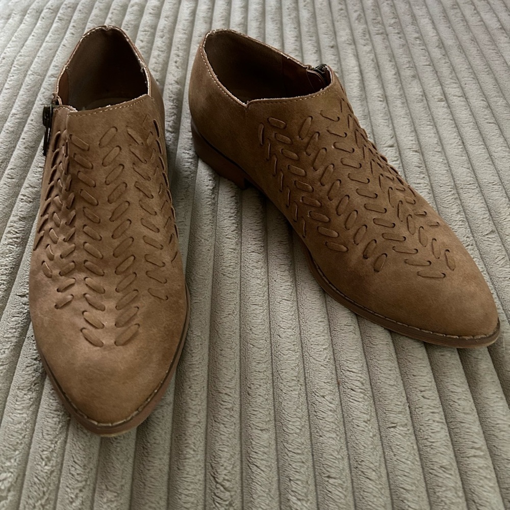 Mi.im flats size 6.5